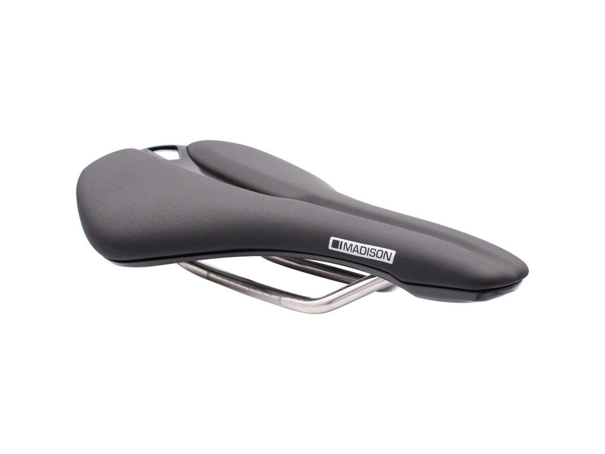 MADISON Flux Aero Short Alloy Titanium rail click to zoom image