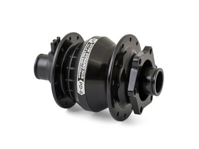 SP PD-6 Power Dynamo Hub Front - 6V-3W - 15x100mm Thru-Axle type. 6-Bolt Disc Mount. For 26"/700c wheels Black  click to zoom image