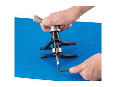 PARK SBK-1 - Suspension Bearing Kit click to zoom image