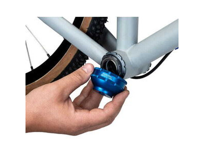 PARK BBT-47-12 - Bottom Bracket Tool - 12-Notch 50mm-53mm click to zoom image