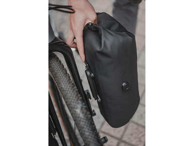 TOPEAK QR Fork Drybag 5.8L Bolt-On 5.8L click to zoom image
