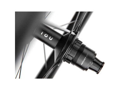 DT SWISS GRC 1100 SPLINE disc brake wheel, carbon clincher 50 x 24 mm, 700c front click to zoom image