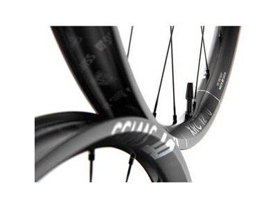 DT SWISS XRC 1200 wheel, 30 mm Carbon rim, BOOST axle, 29 inch front click to zoom image