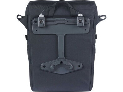 BASIL Move commuter bicycle bag MIK Stud click to zoom image